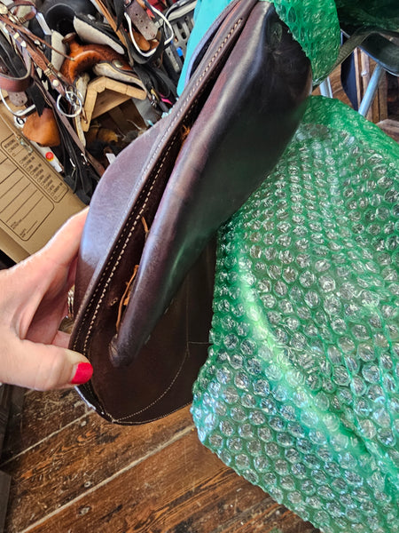 18" Devoucoux Chiberta O Monoflap Jump Saddle