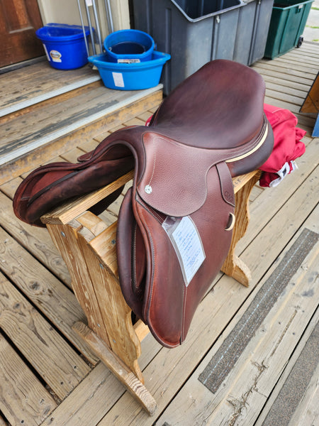 17.5" CWD SE01 Jump Saddle