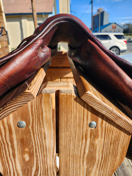 16.5" CWD SE02 Semi-Deep Jump saddle