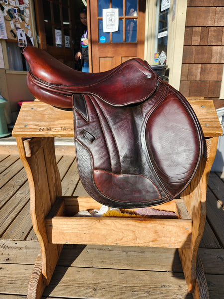 16.5" CWD SE02 Semi-Deep Jump saddle