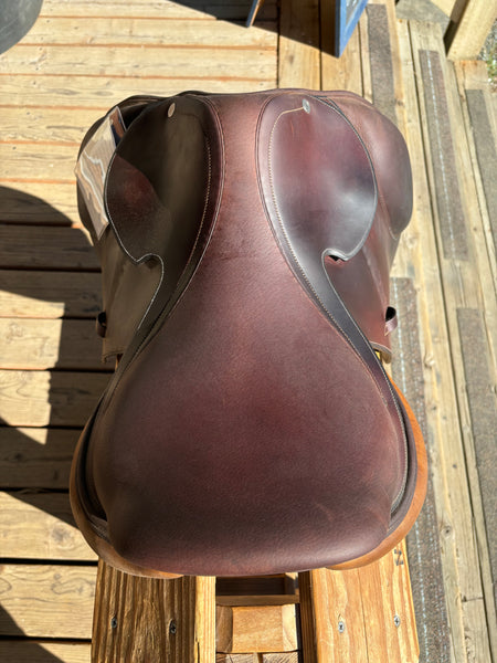 17” Hermes Brasilia Jump saddle