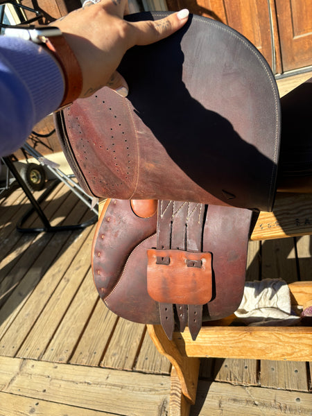 17” Hermes Brasilia Jump saddle
