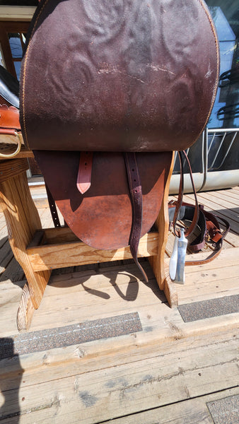 15" Down Under Australian Saddle