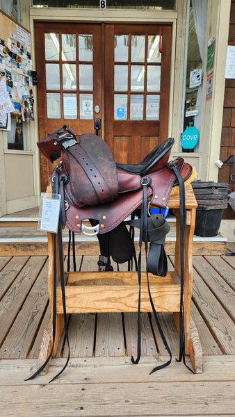 15" Synergist Western Trail Saddle