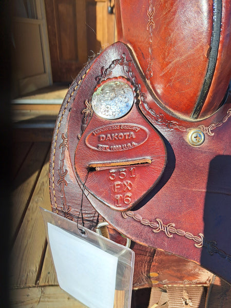 16" Dakota Saddlery Pleasure Flex Western Saddle