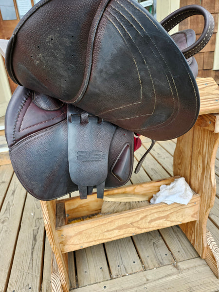 18" CWD Mademoiselle 2Gs Saddle