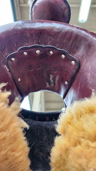 15" Synergist Western Trail Saddle