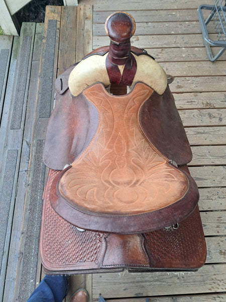 16" Simco Roping Saddle
