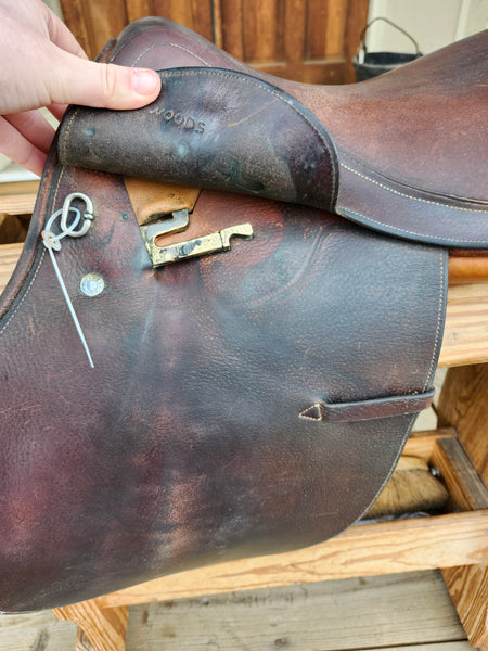 16" Hermes Close Contact Jump Saddle