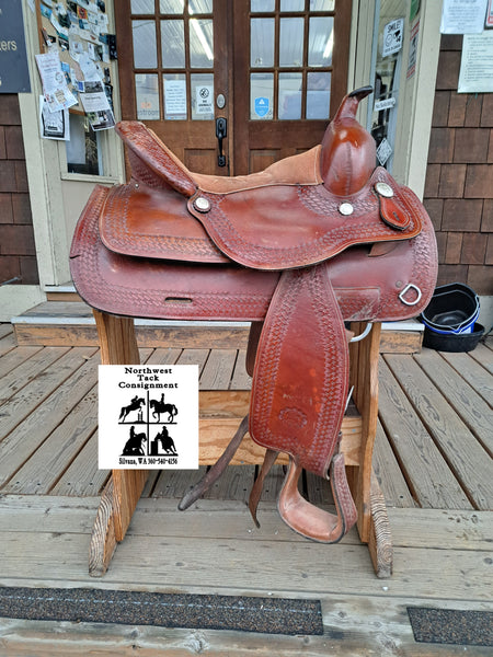 15" Royal King RB Auto Adjust Flex Tree Trail Saddle