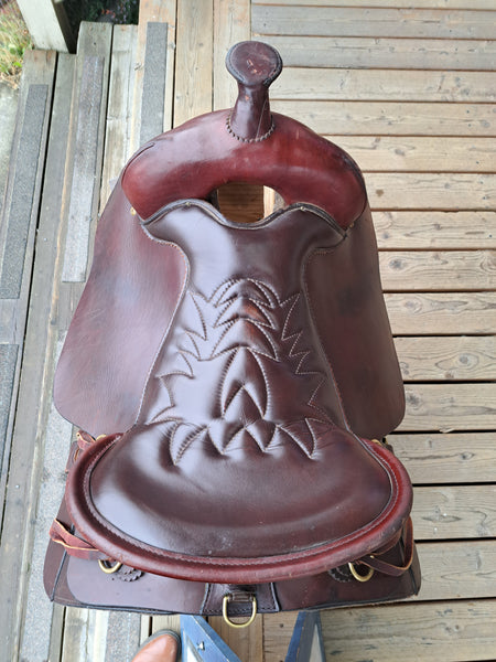 16.5" Tucker Cheyenne Frontier Western Trail Saddle
