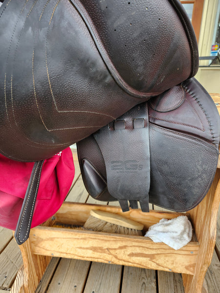 18" CWD Mademoiselle 2Gs Saddle