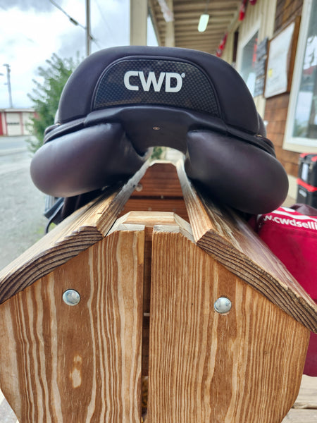 18" CWD Mademoiselle 2Gs Saddle