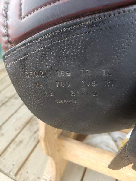 16.5" CWD SE02 Close Contact Jump Saddle