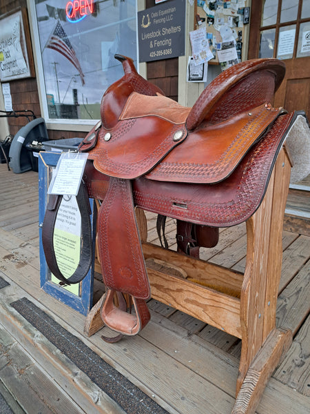 15" Royal King RB Auto Adjust Flex Tree Trail Saddle