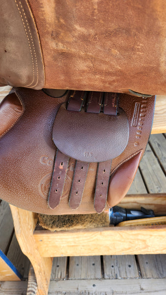 16.5" Collegiate Close Contact Jump Saddle