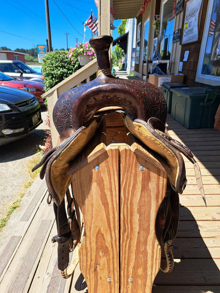 16" Circle Y Cutting Saddle