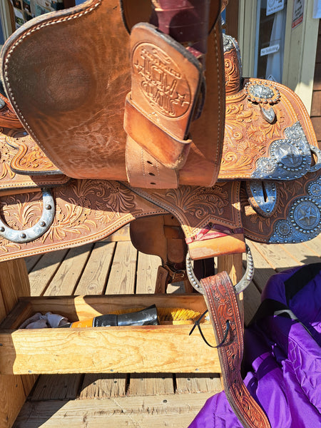 16" Silver Mesa Western Equitation Saddle