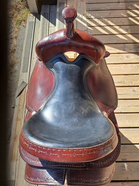 16" Dakota Saddlery Pleasure Flex Western Saddle