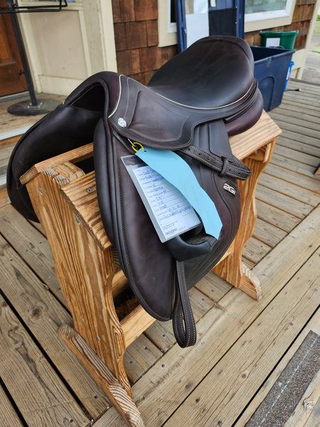 18" CWD Mademoiselle 2Gs Saddle