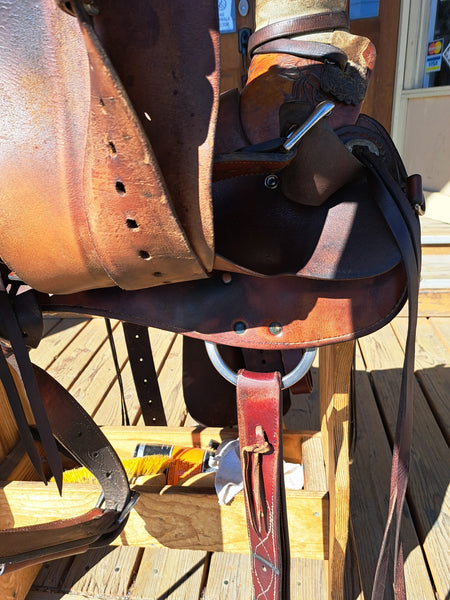 15" McCall Saddle Co Wade Ranch Roper Saddle