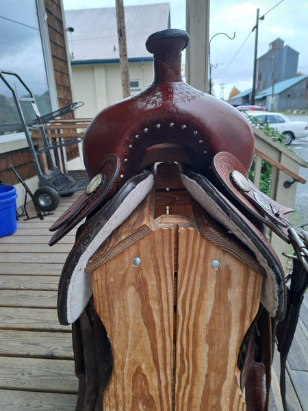 15" Royal King RB Auto Adjust Flex Tree Trail Saddle