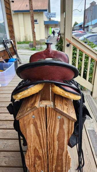 15" Synergist Western Trail Saddle