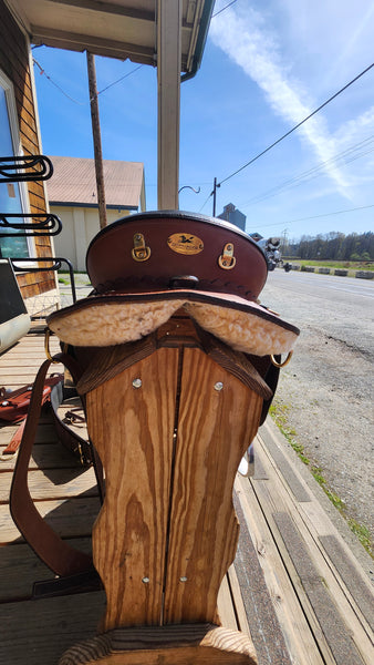 15" Down Under Australian Saddle