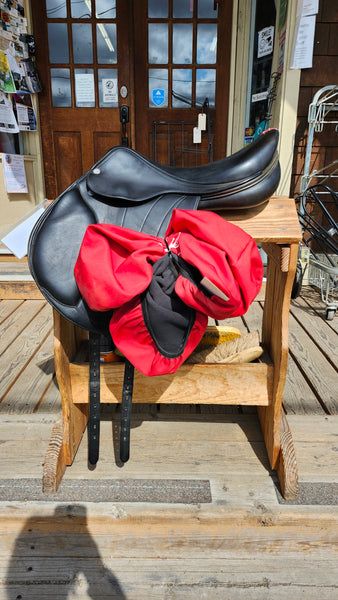 ON TRIAL 17.5" Equipe EK26 Monoflap Jumping Saddle