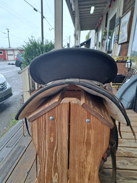 15" Abetta Synthetic Western Saddle