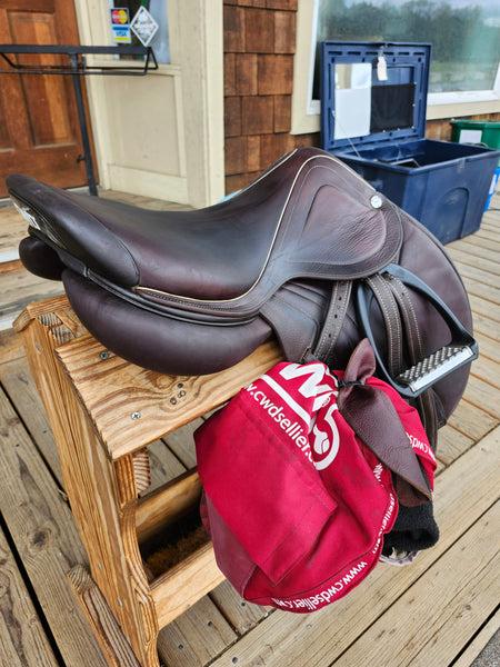 18" CWD Mademoiselle 2Gs Saddle