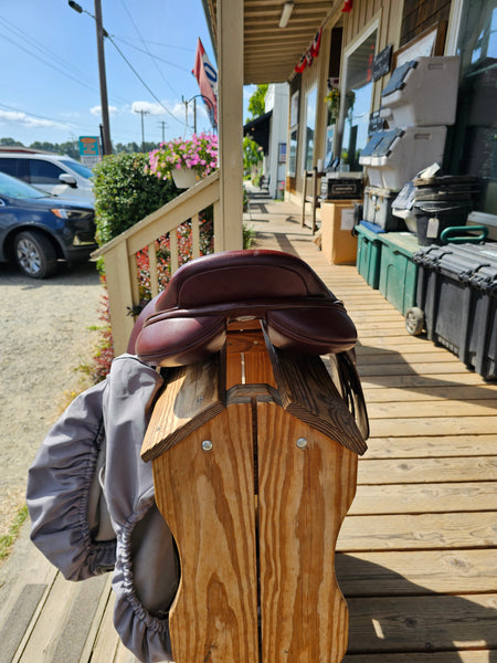 16.5" Bates Caprilli Close Contact Jump Saddle