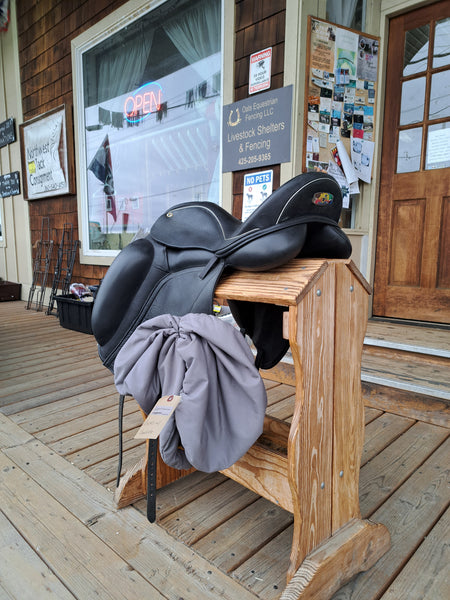 17.5" N2 Valencia Dressage Saddle