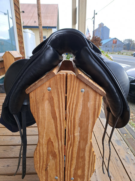 17" Passier & Sohns Grand Prix Special Dessage Saddle