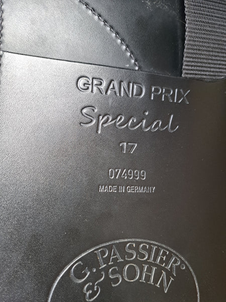 17" Passier & Sohns Grand Prix Special Dessage Saddle
