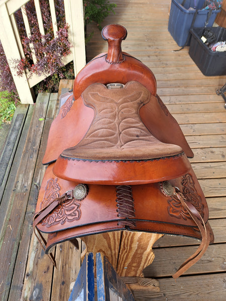 16" Hereford Tex Tan Western Saddle