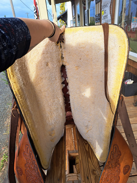 16" Hereford Tex Tan Western Saddle