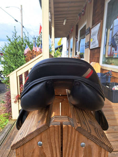 17" ErrePlus GDA Jumping Saddle