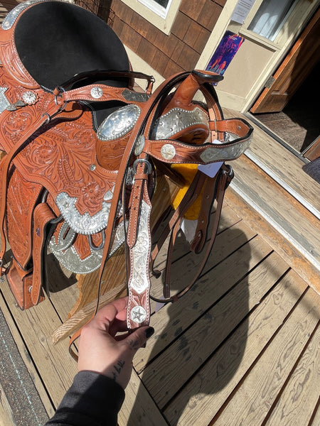 16" Western Show Saddle Package