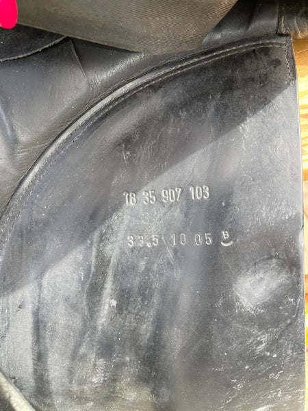 18" Prestige Dressage 2000 Saddle