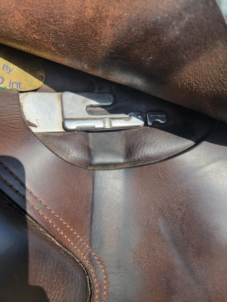 16.5" Concord by JRD Dressage Saddle