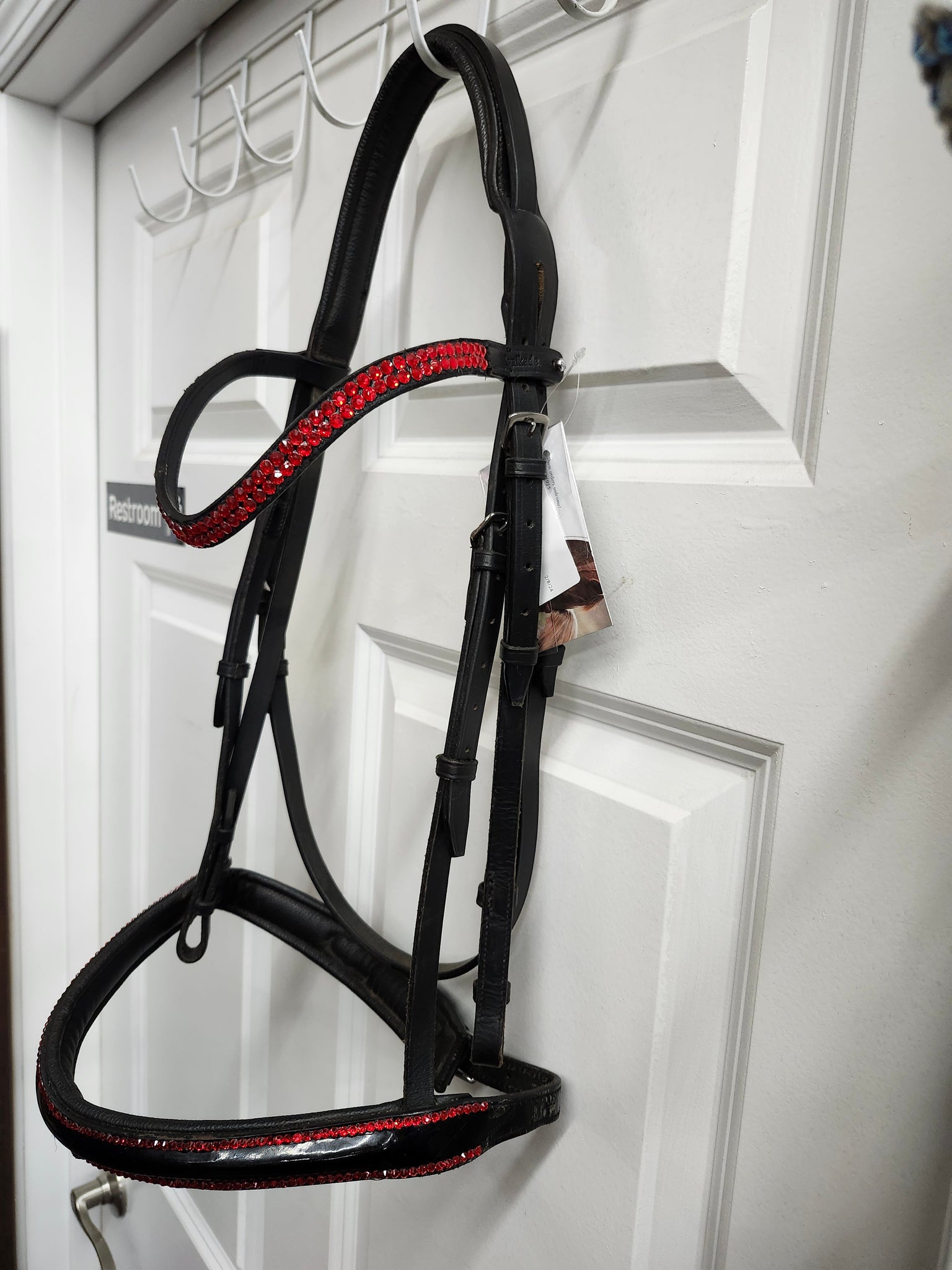 Kavalkade dressage bridle with bling brow. Full size.