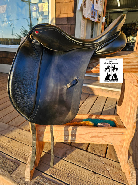 17" Albion Legend K2 Dressage Saddle