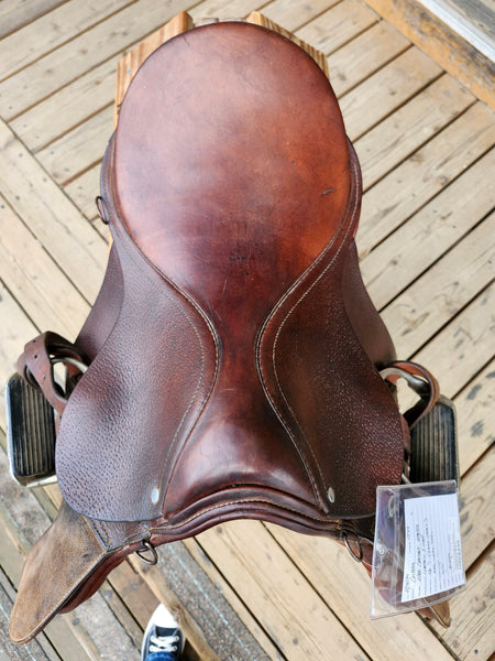 16" Cortina close contact English saddle