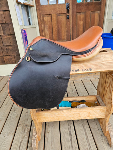 16.5" NICE brand close contact saddle