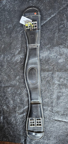 Albion leather dressage girth