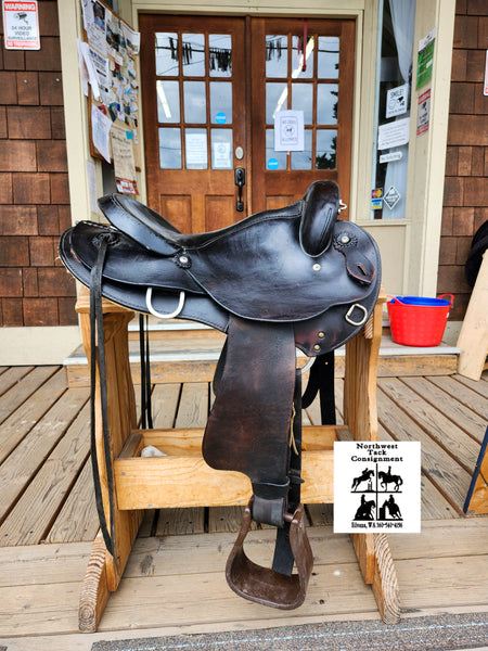 On Trial    16" National Bridle Shop Tennessean Gaited  Endurance Saddle