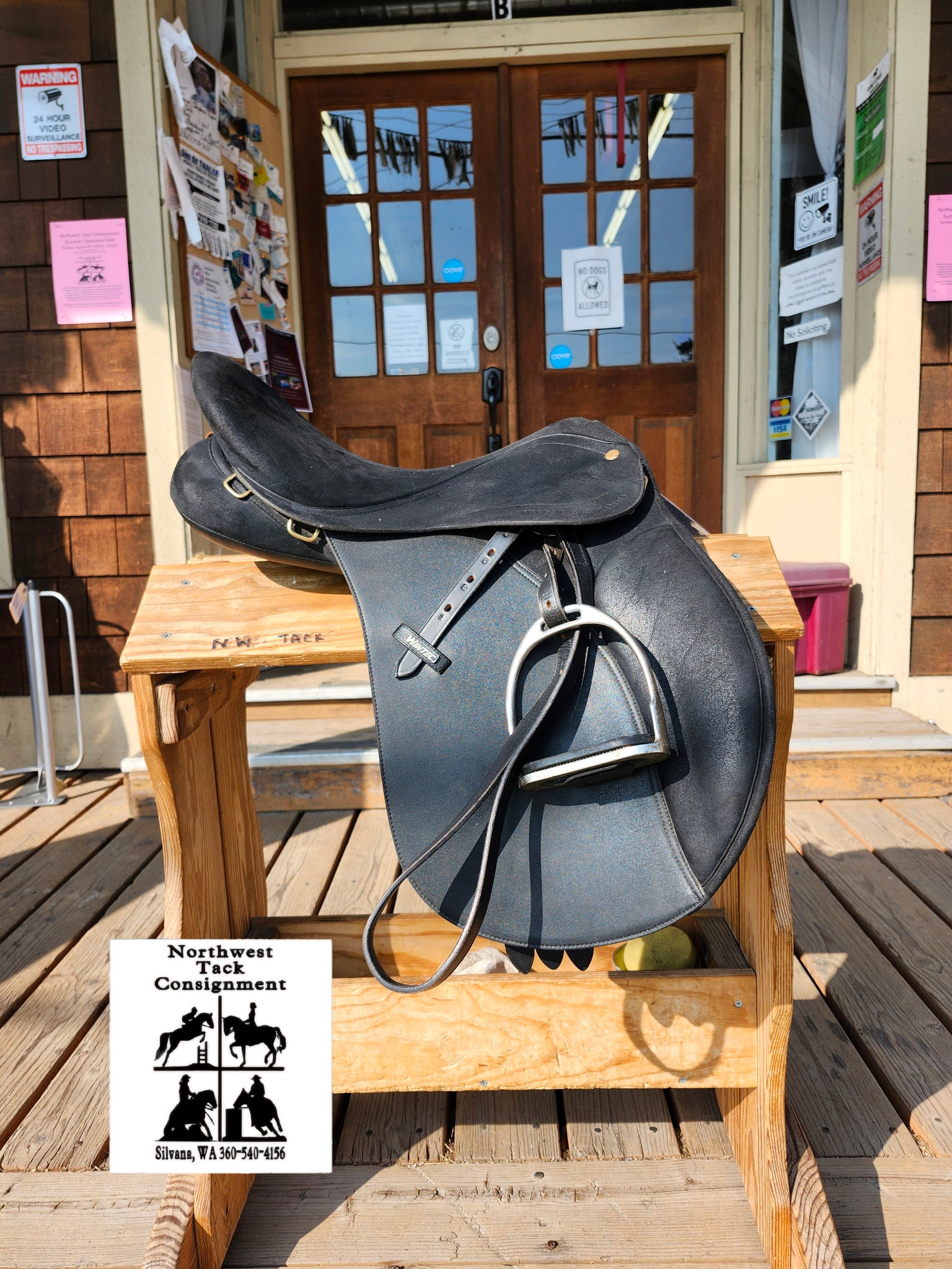 17" Wintec 2000 All Purpose English Saddle