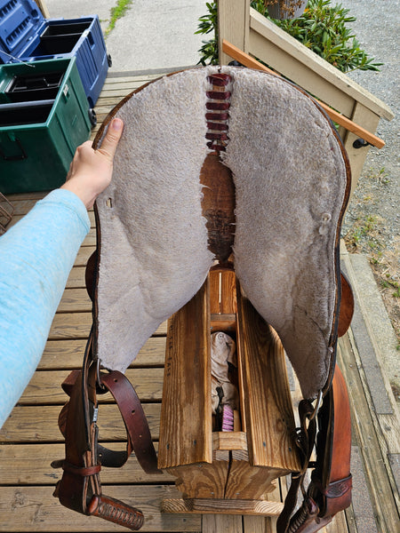 15" Rider's Choice Barrel Saddle