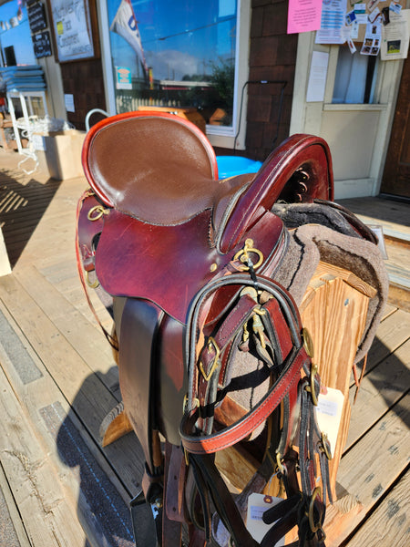 17.5" Tucker Plantation Saddle Package